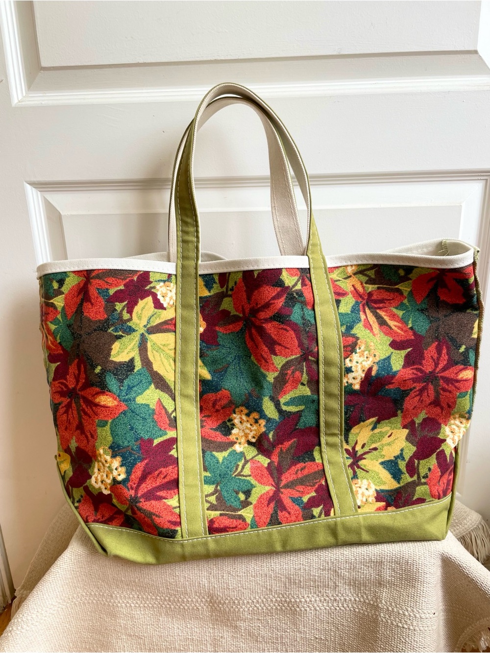 Vintage 90s LL Bean Boat & Tote Large Floral Leaf Autumn Fall Style Tote Bag - Picture 2 of 8